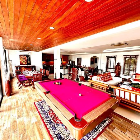 Coconut Palms Villa, Large & Elegant Private Pool Villa In Rawai, Phuket Ban Saiyuan Exterior foto