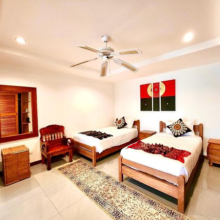Coconut Palms Villa, Large & Elegant Private Pool Villa In Rawai, Phuket Ban Saiyuan Exterior foto